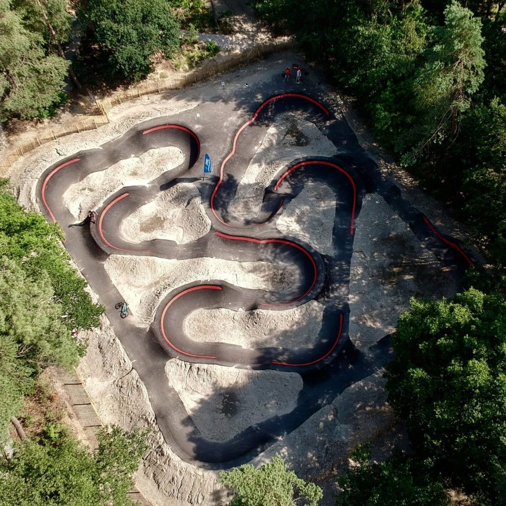 Genk pumptrack - Trucks and Fins