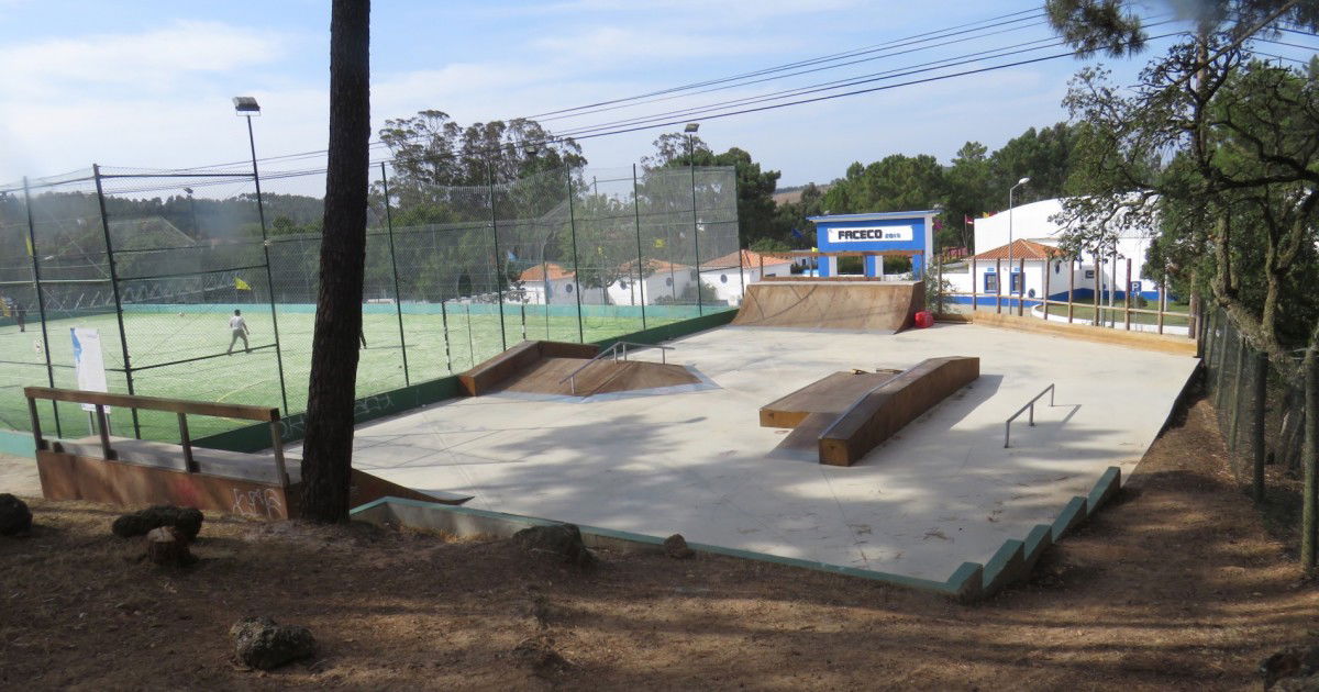 São Teotónio skatepark