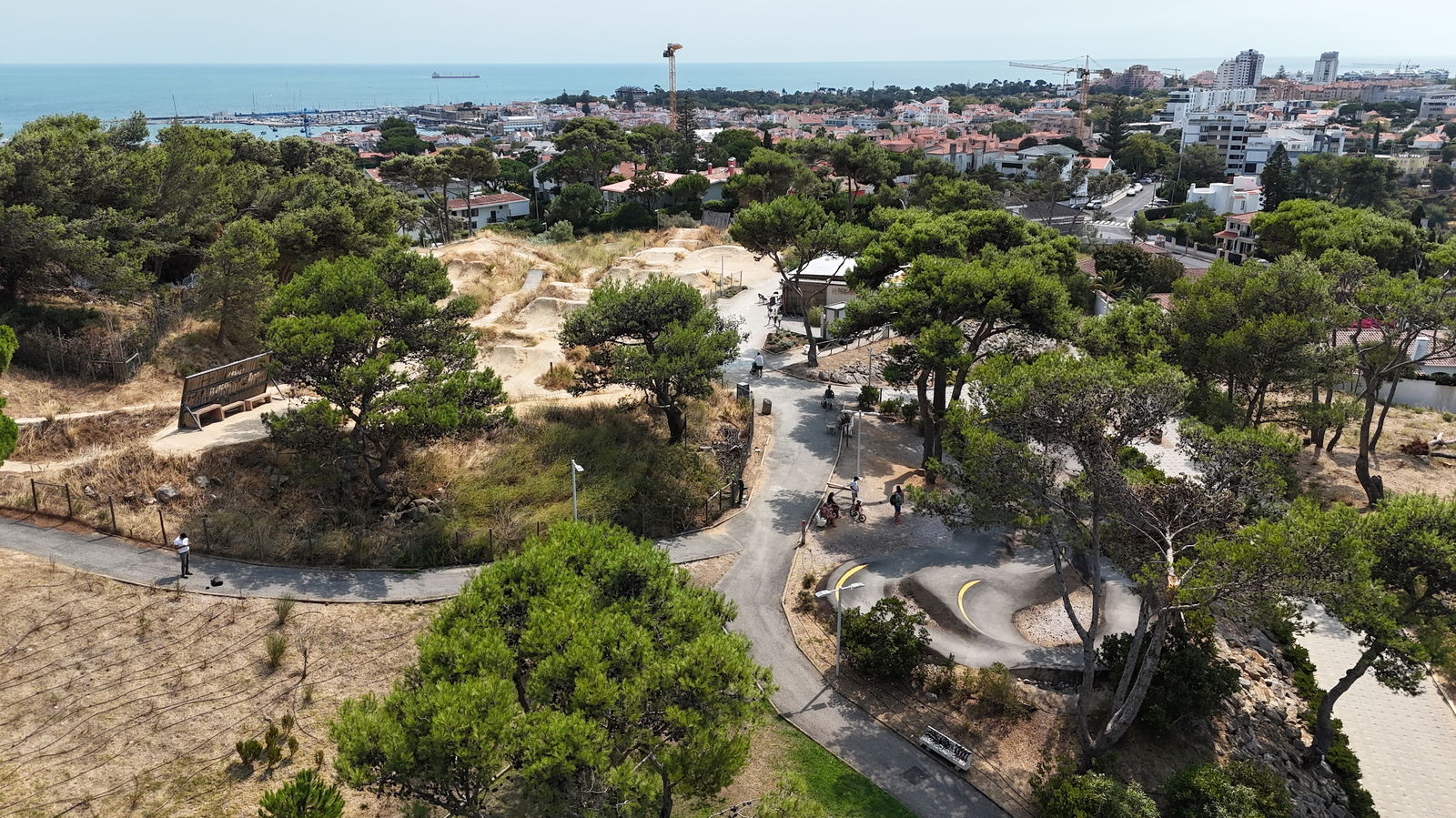 Parque Urbano do Outeiro da Vela Bike park 