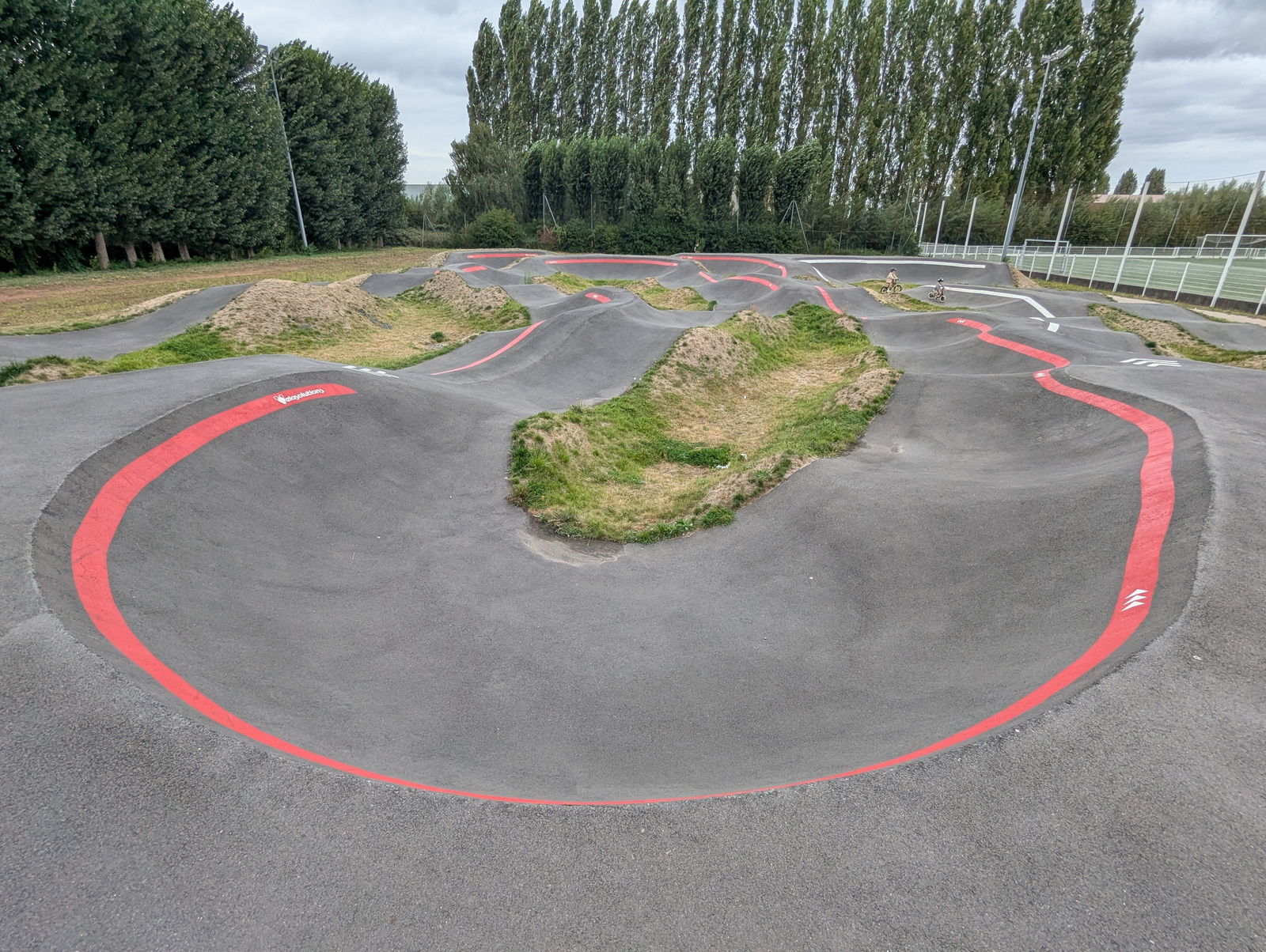 Neuville-en-Ferrain pumptrack