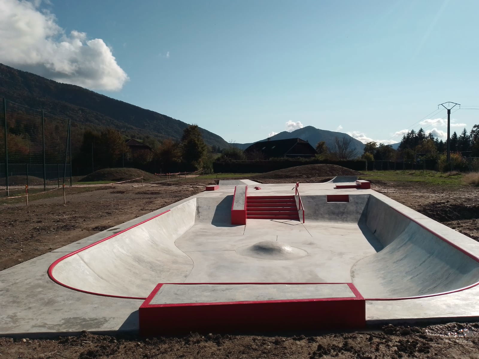 Viuz-la-Chiésaz skatepark