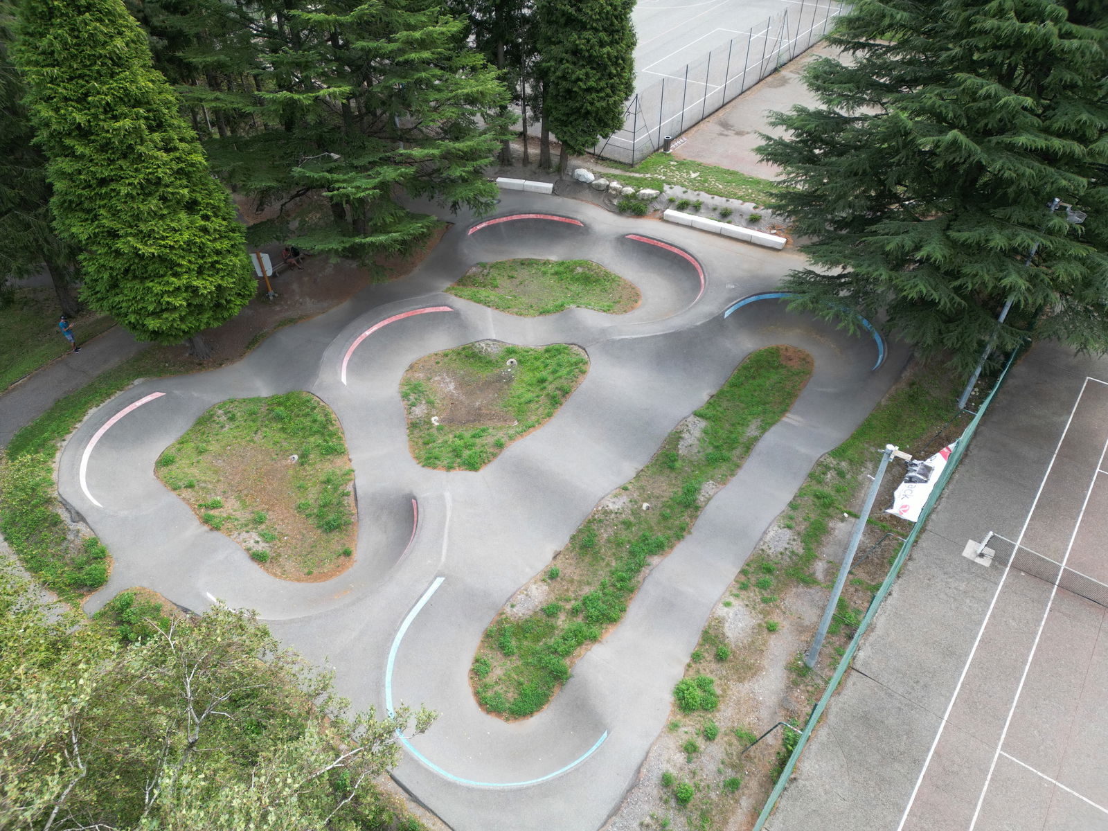Morel pumptrack