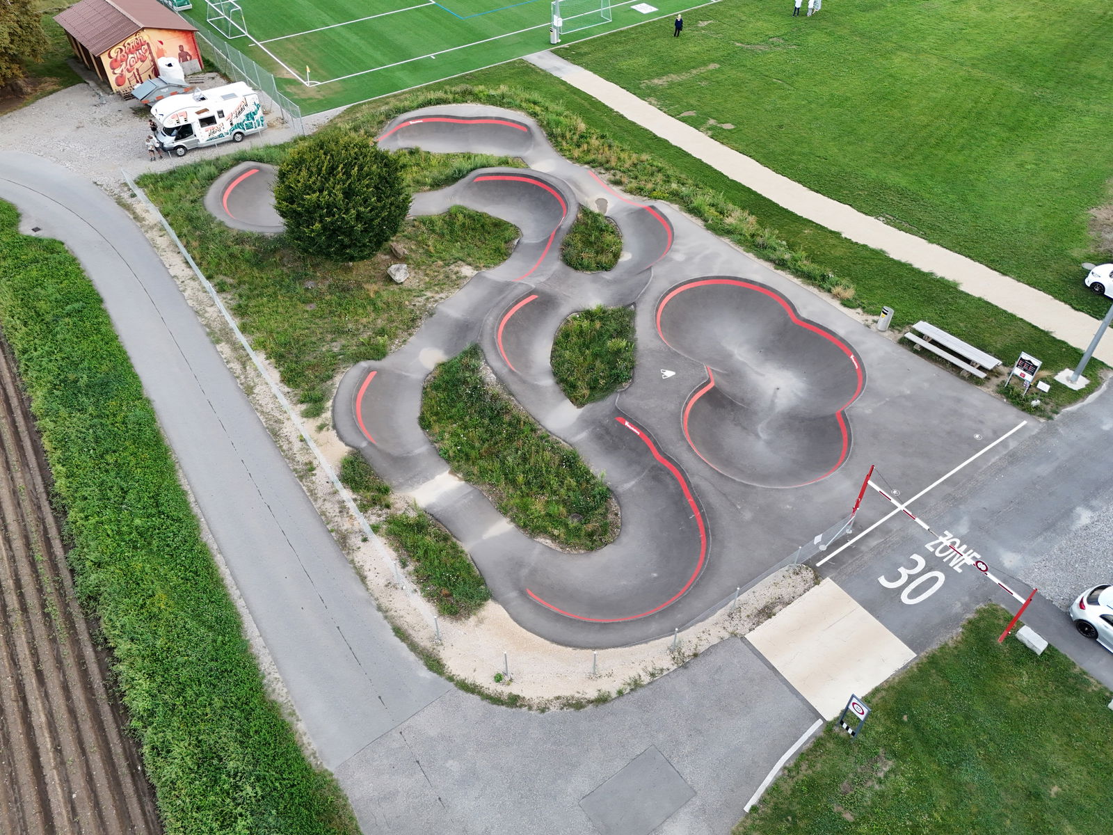 Ins pumptrack