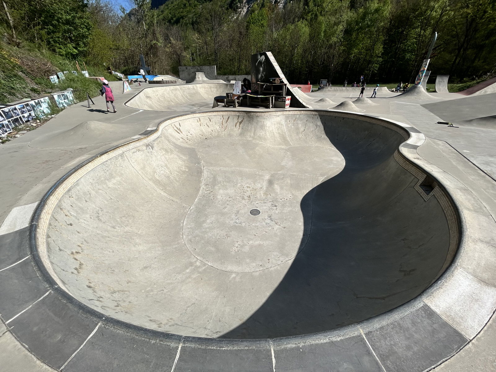 Saint Jean de Maurienne DIY skatepark