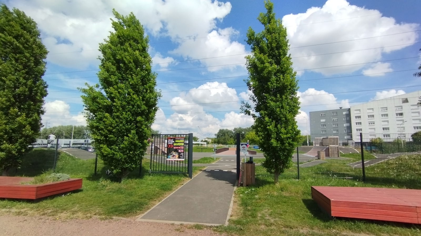 Lille Hellemmes skatepark