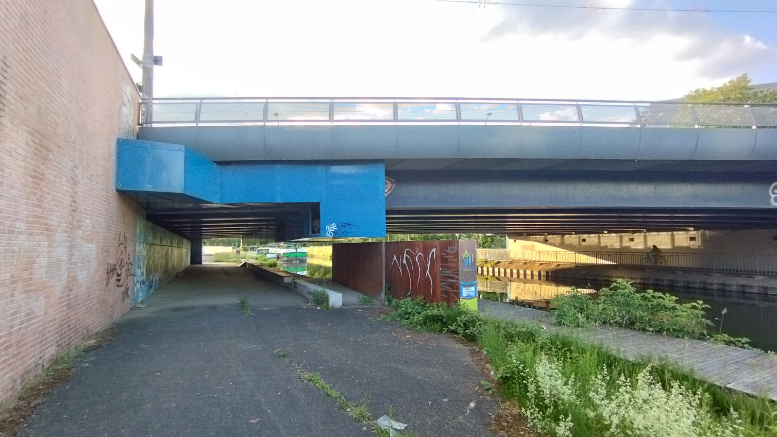 Halte fluviale du Wacken DIY skatepark