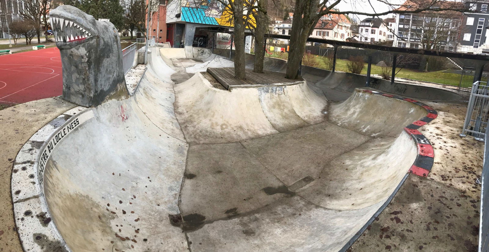 Locle Ness Monster DIY skatepark