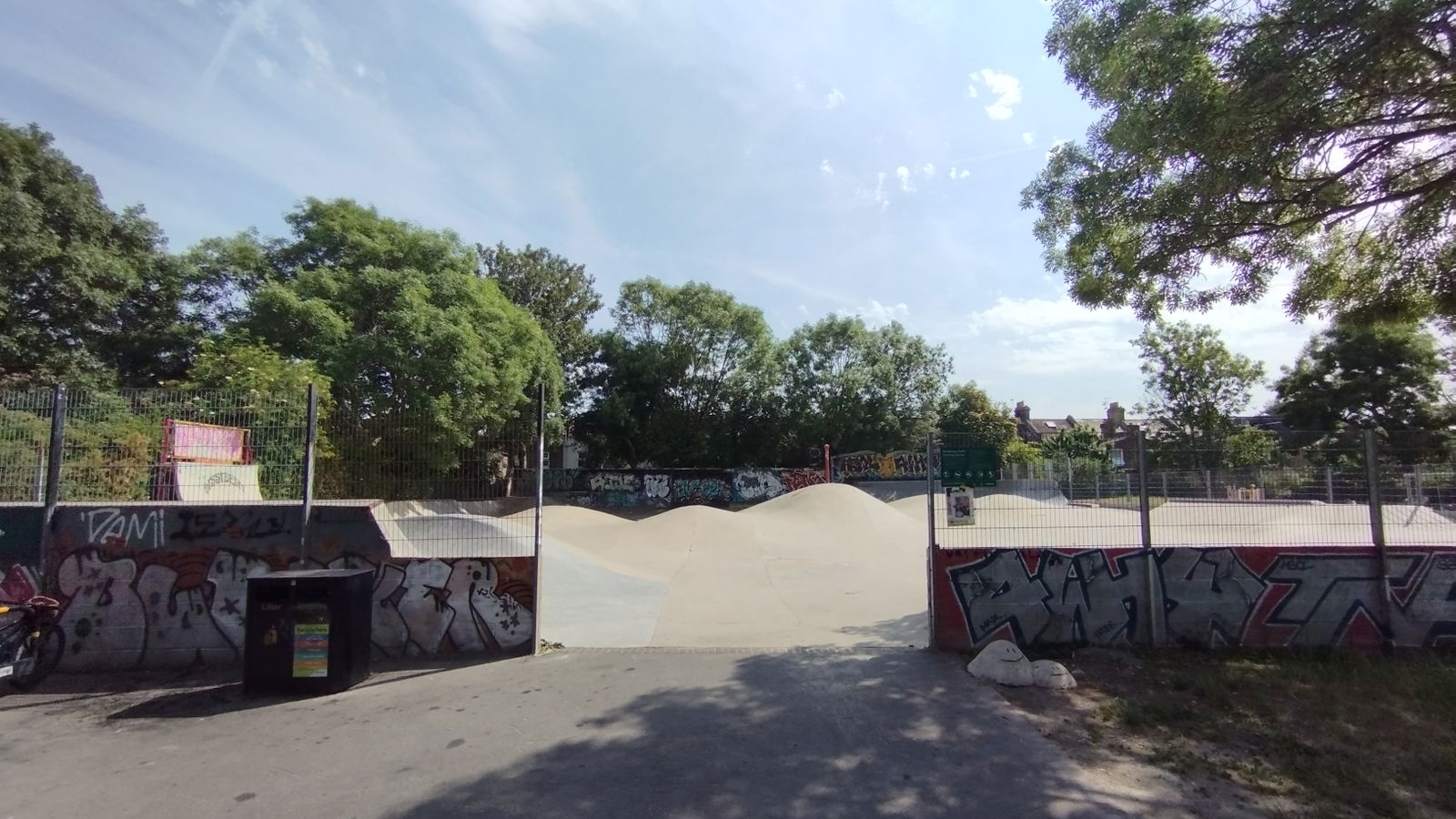 Hackney Bumps Skatepark