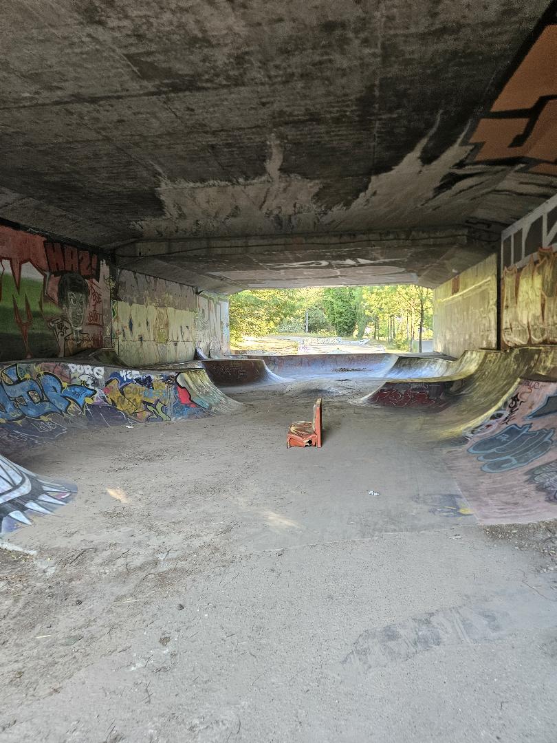 Thebridge38K skatepark