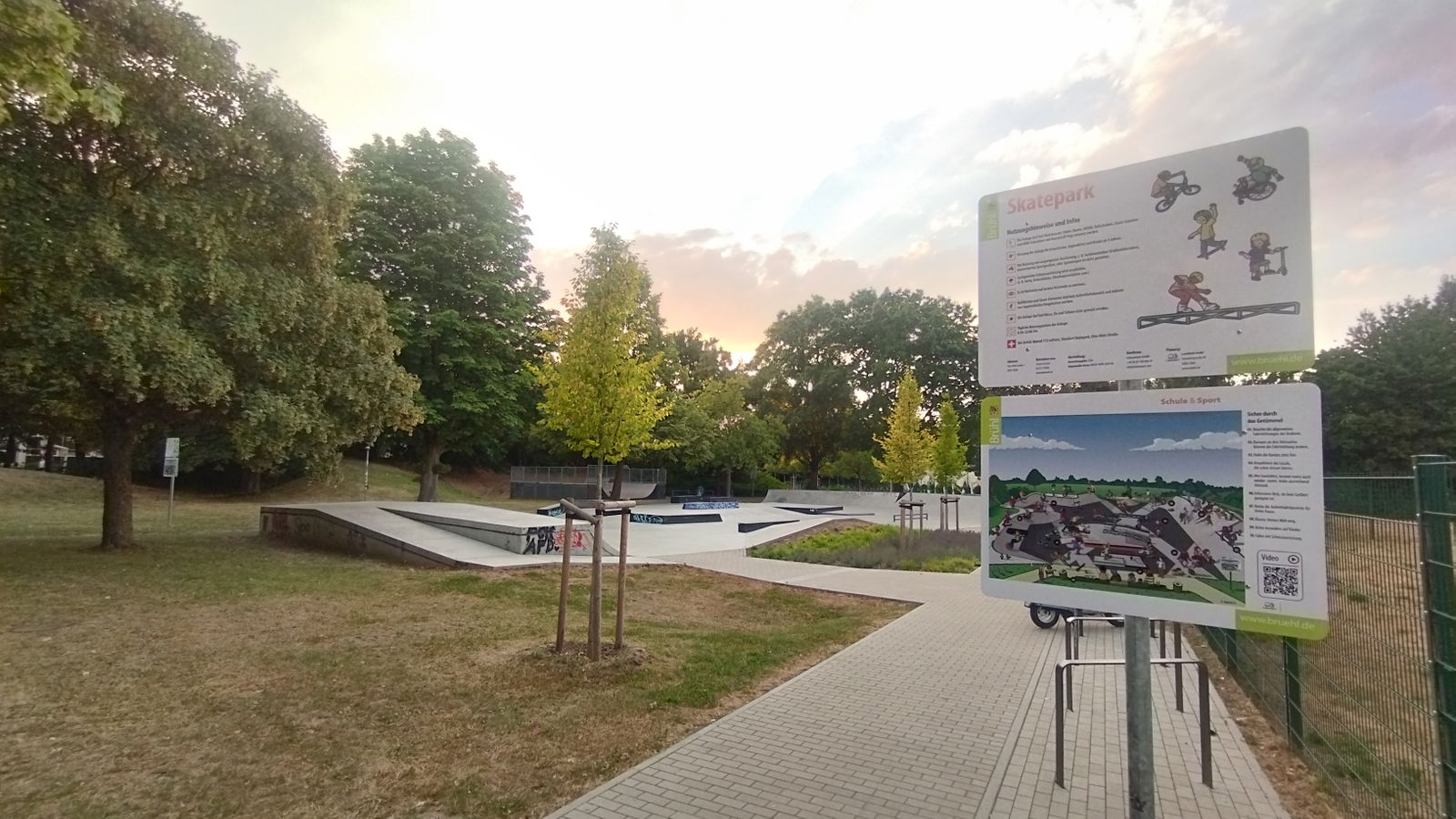 Brühl Südwiese skatepark