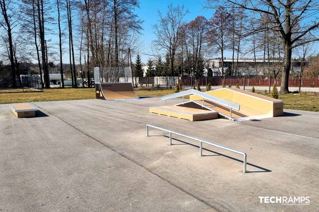 Łopuszno skatepark