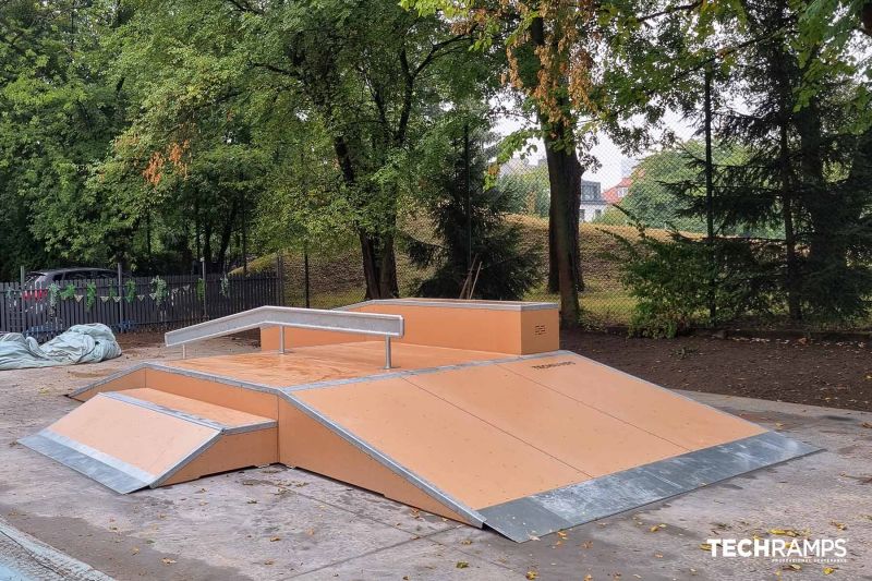 Spartańska 4 skatepark