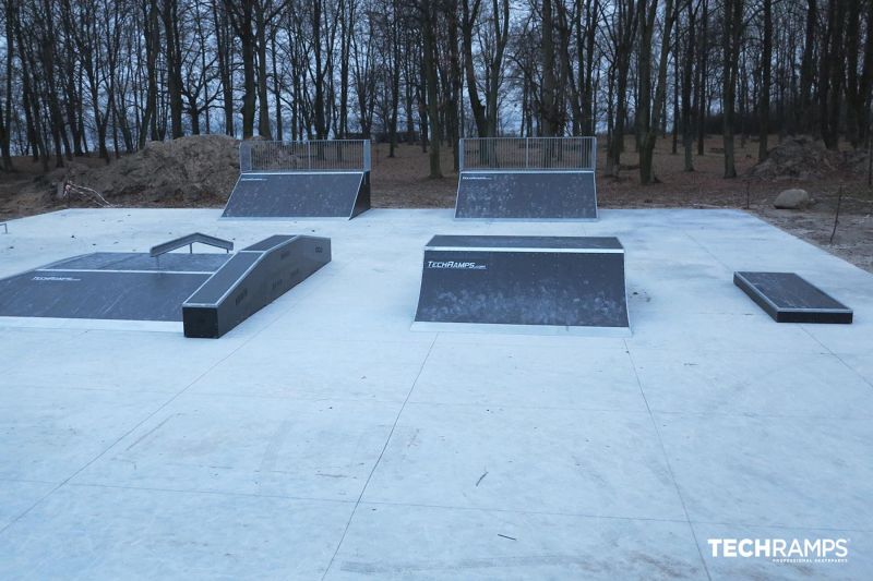 Dobrzyń nad Wisłą skatepark