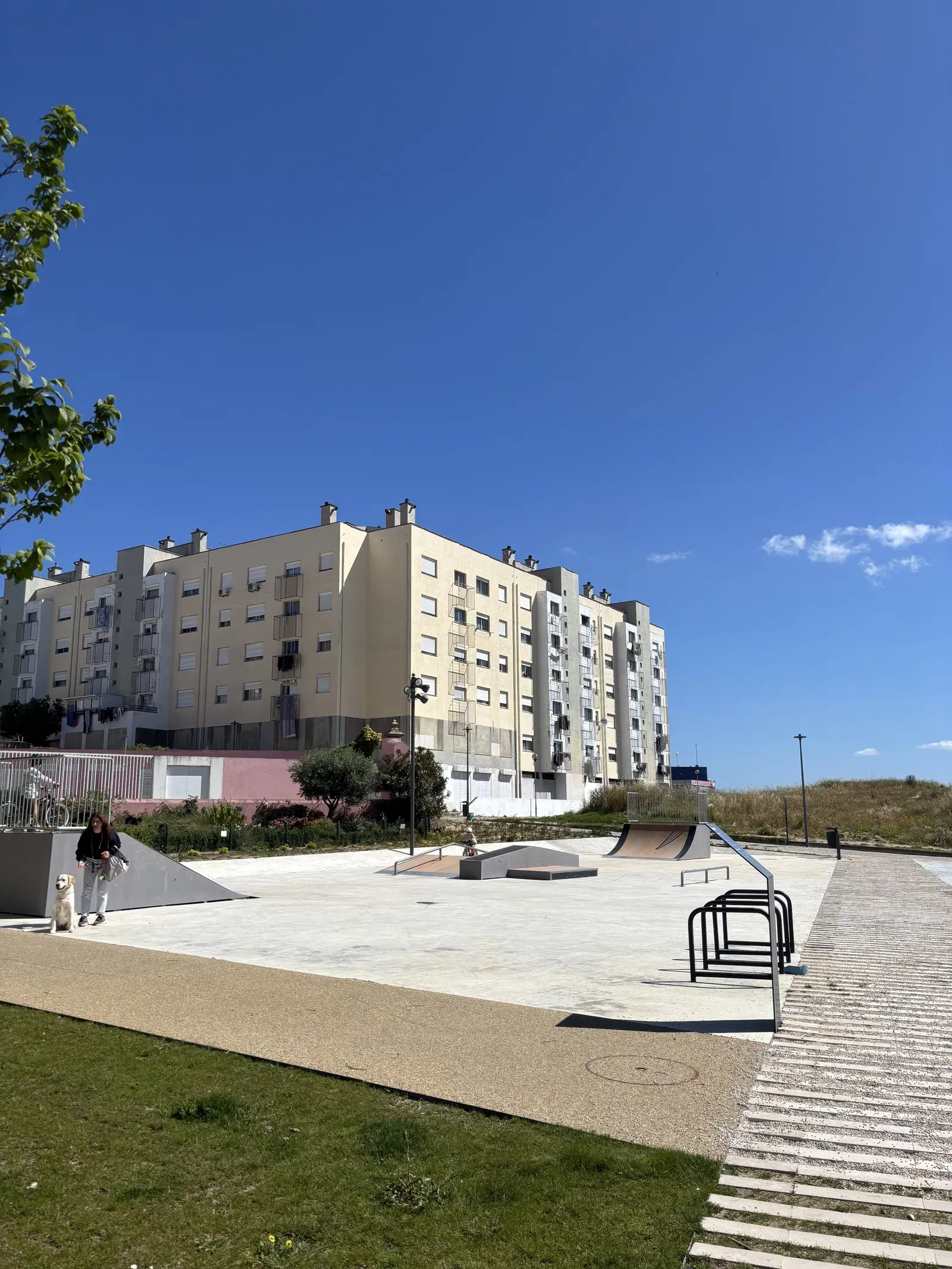 Parque Urbano Mar e Vila skatepark